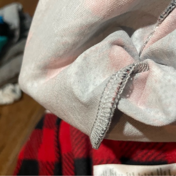 03 month Red  and Black Plaid One Piece with Bear Design - Picture 6 of 6